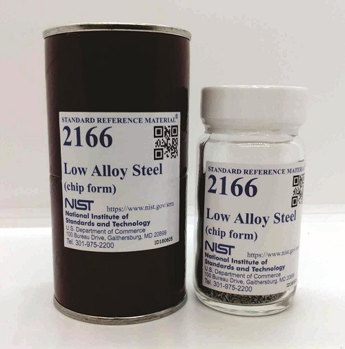 SRM 2166 - 低合金鋼(片狀)